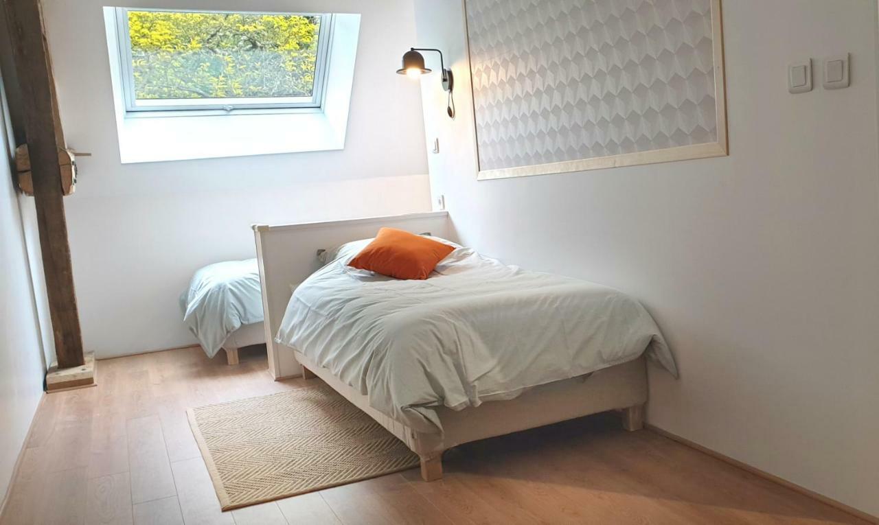 Au Clos Du Coteau, Chambres D'Hotes Crotelles Luaran gambar